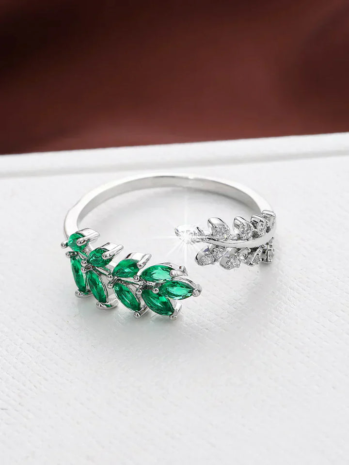 Vivara Lyselle Ring